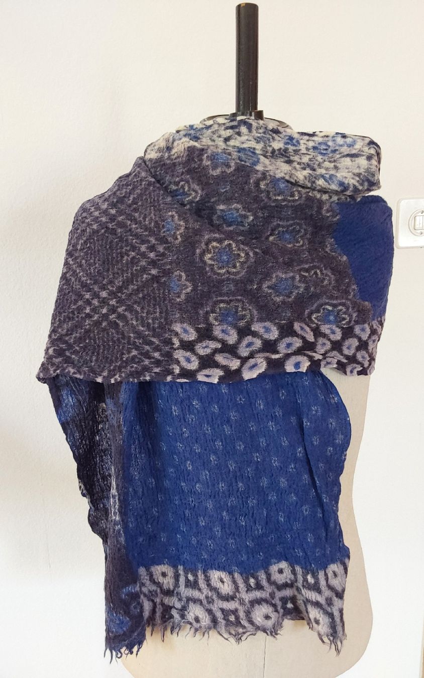 Foulard & Sciarpe: Schal Tuch Wolle Blautöne – Usato da Köniz venduto da scopello12