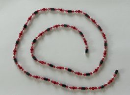 Red bead necklace with versatile magnet fasteners