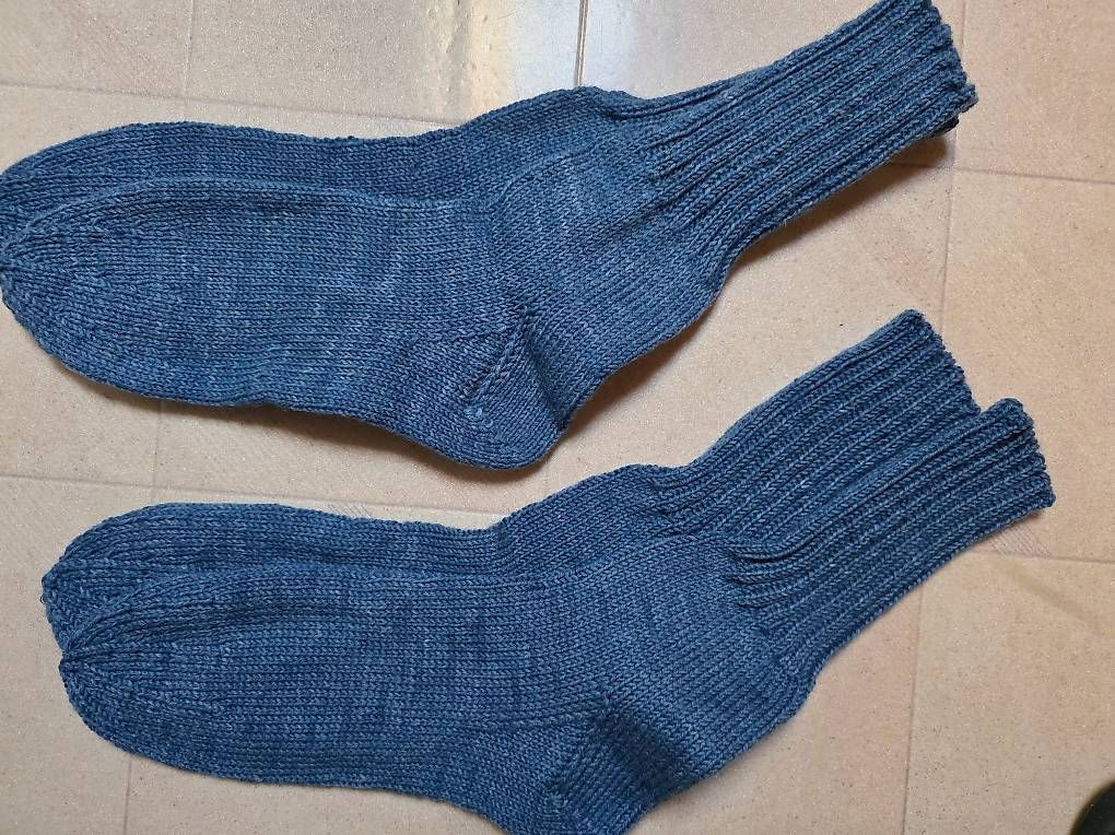 Calze: 2 Paar neue handgestrickte Socken – Nuovo (secondo la descrizione) da Ennetbürgen venduto da Ribi8