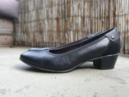 Schwarz matte Lederschuhe Gr.40