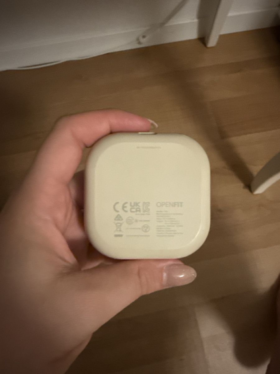 Cuffie: OpenFit Kopfhörer mit Ladecase beige guter Zustand – Usato da Zürich venduto da gryffindor_aurorin 1