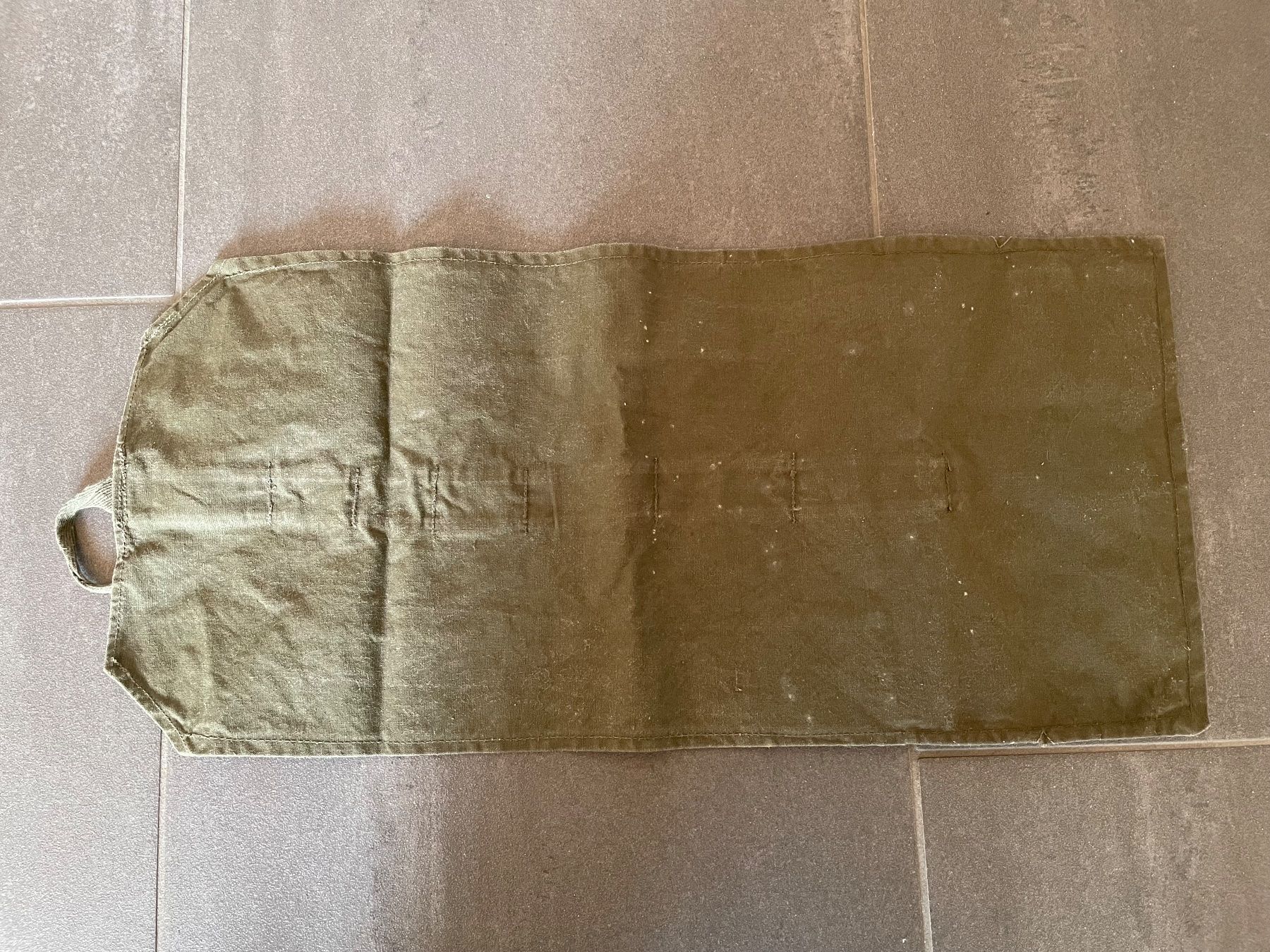 Schweizer Armee Uniformi: WW2 British Army Toiletry Roll – Usato da Oberbütschel venduto da Woodie2005 2
