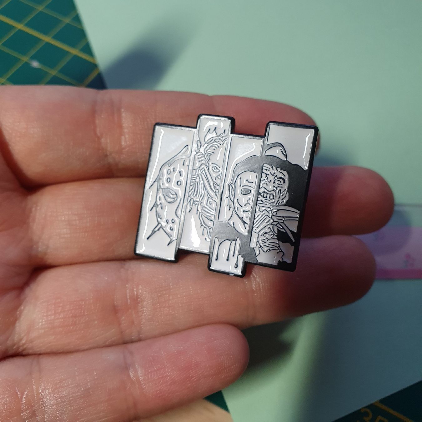 Plaketten & Abzeichen: Horrorfilme Pin – Neu (gemäss Beschreibung) aus Herzogenbuchsee von ecrn23 3