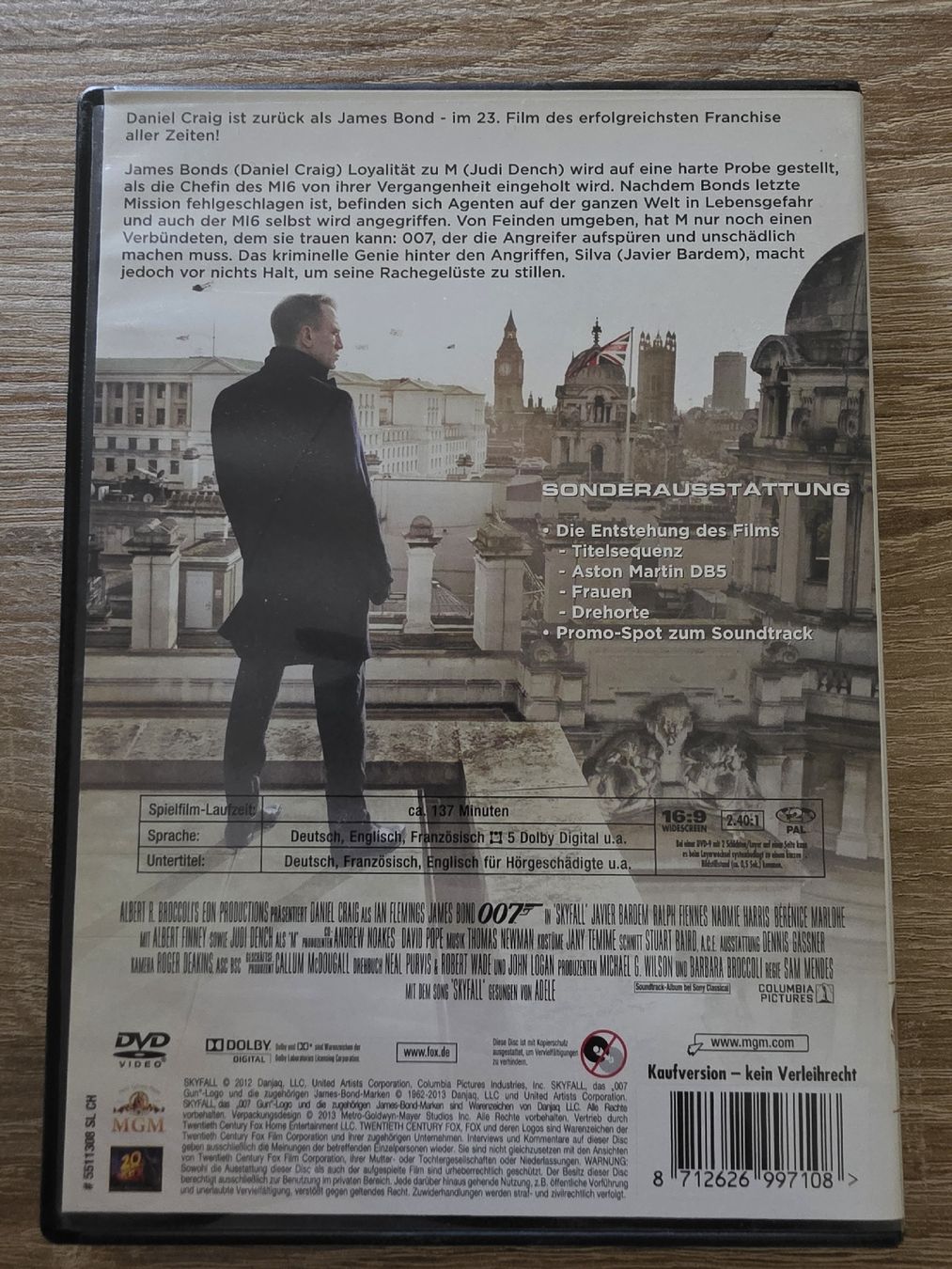 Tous les DVDs: James Bond Skyfall DVD Film  – D'occasion à Zürich par P-editon 1