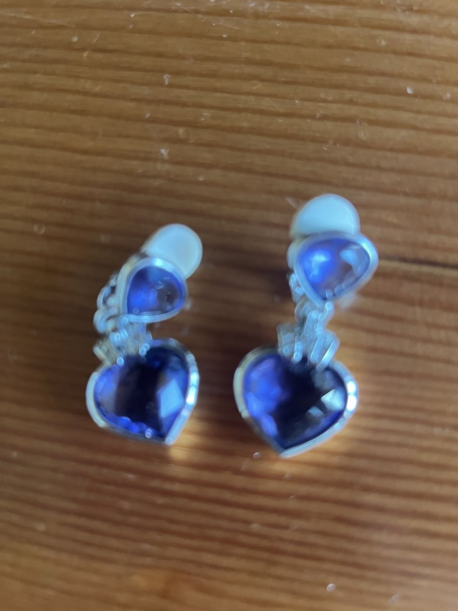Swarovski Orecchini pendenti & Orecchini a lobo: Violette Ohrclips Swarovski – Usato da Saanen venduto da SoniaMichaela 1