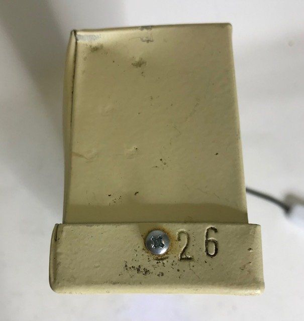 Lampen: Leuchtbuchstabe I mit hellblauem Plexi – Gebraucht aus Zürich von gigimai67 2