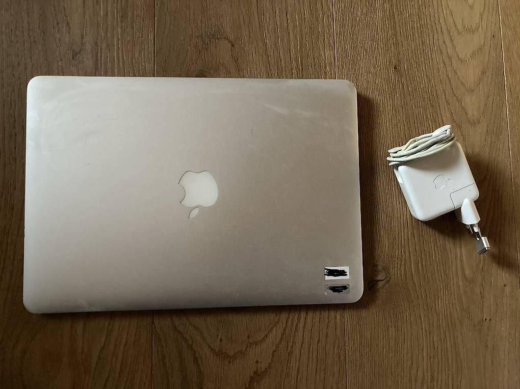 Notebook: Macbook 13" – Usato da Paspels venduto da giu_vt7p 1
