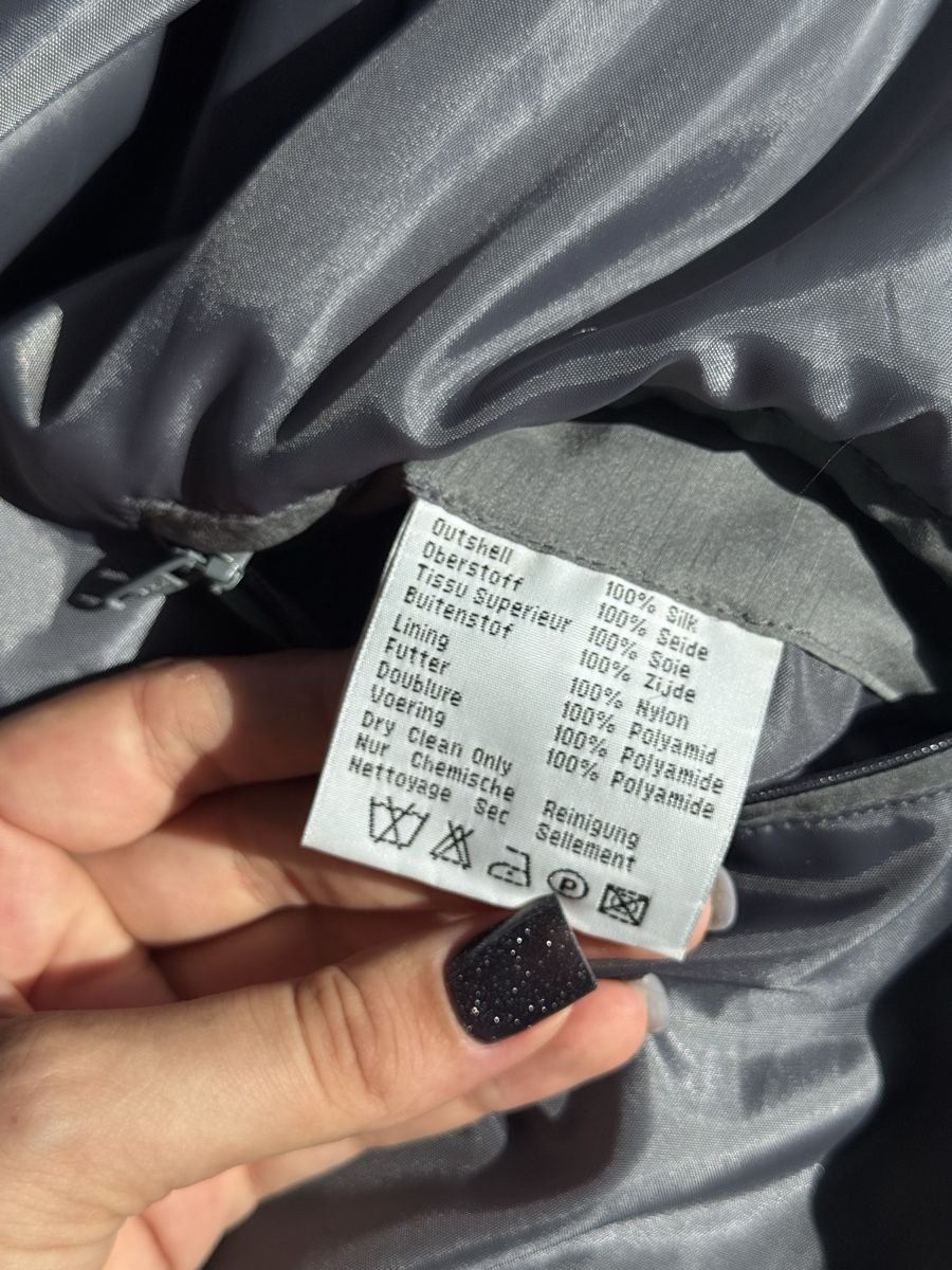 Giacche: Happy Life Bomber Jacket grey silk oversized vintage – Usato da Turbenthal venduto da elizameise 8