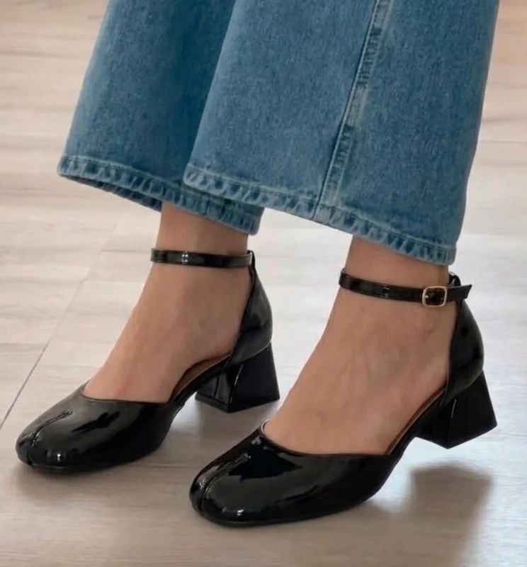 Scarpe da donna: Mary Jane Tabi Gr. 40 – Nuovo e nell'imballaggio originale da Siebnen venduto da koschitoschi 1