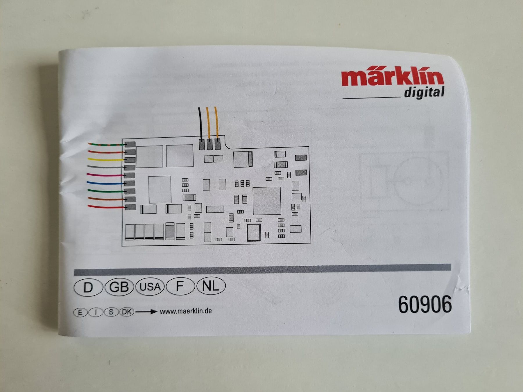 Märklin Modellini di ferrovie: Märklin H0 RET800 / 3014 - Re 4/4 I mit Digitaldecoder mfx – Usato da Zollikofen venduto da Trina02 4