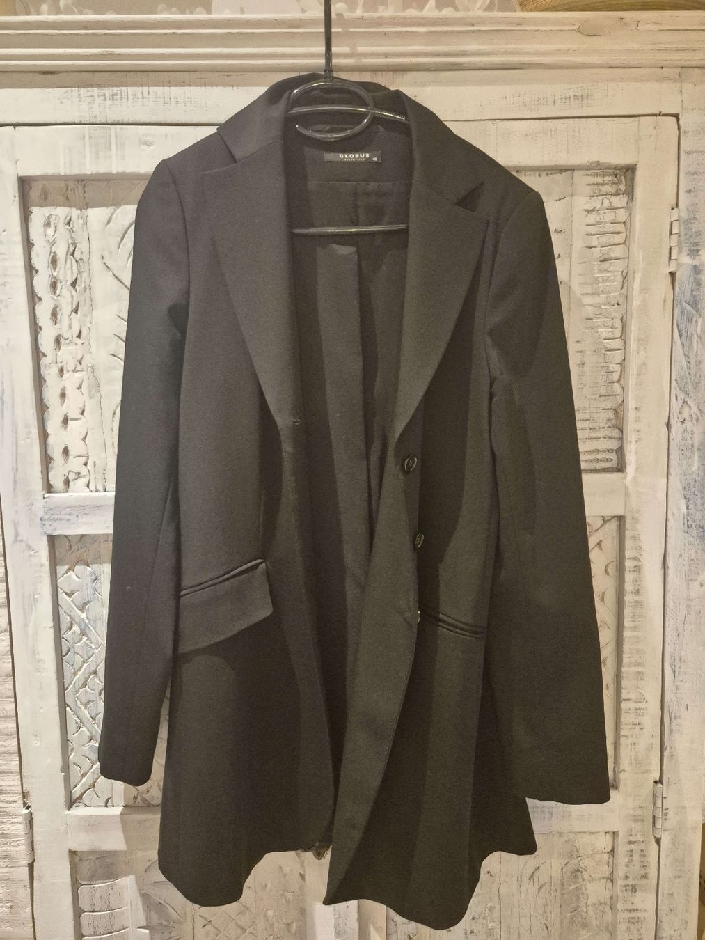 Globus Jacken: Schwarzer Globus Essentials Blazer, Grösse 40 – Gebraucht aus Reinach BL von NeuEntdeckt