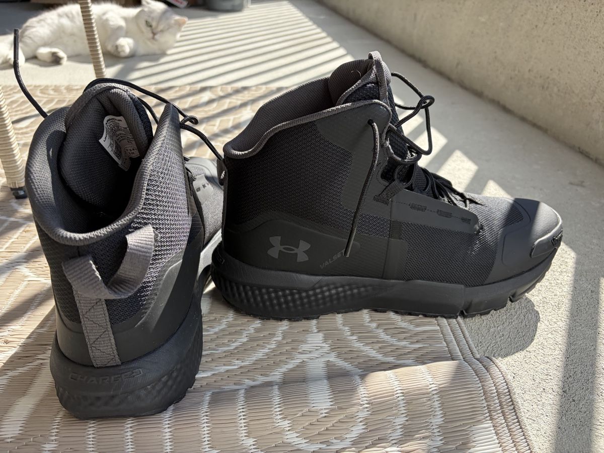 Under Armour Chaussures hommes: Under Armour Schuhe gr. 45.5 – Neuf (Voir description) à Oftringen par ays_bj2n 1