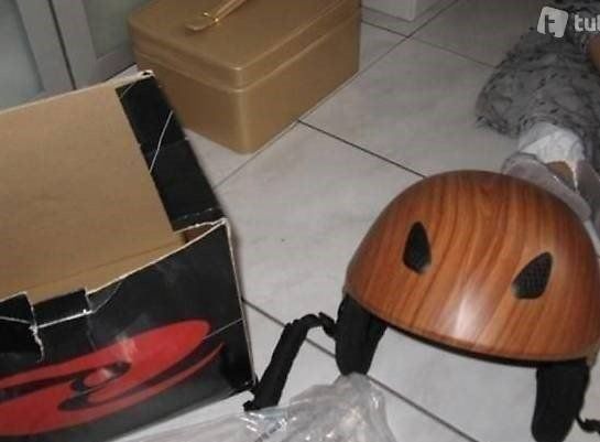 Caschi: NEU:  Skihelm, Holzoptik, Gr. M – Nuovo (secondo la descrizione) da Eichberg venduto da Kati30