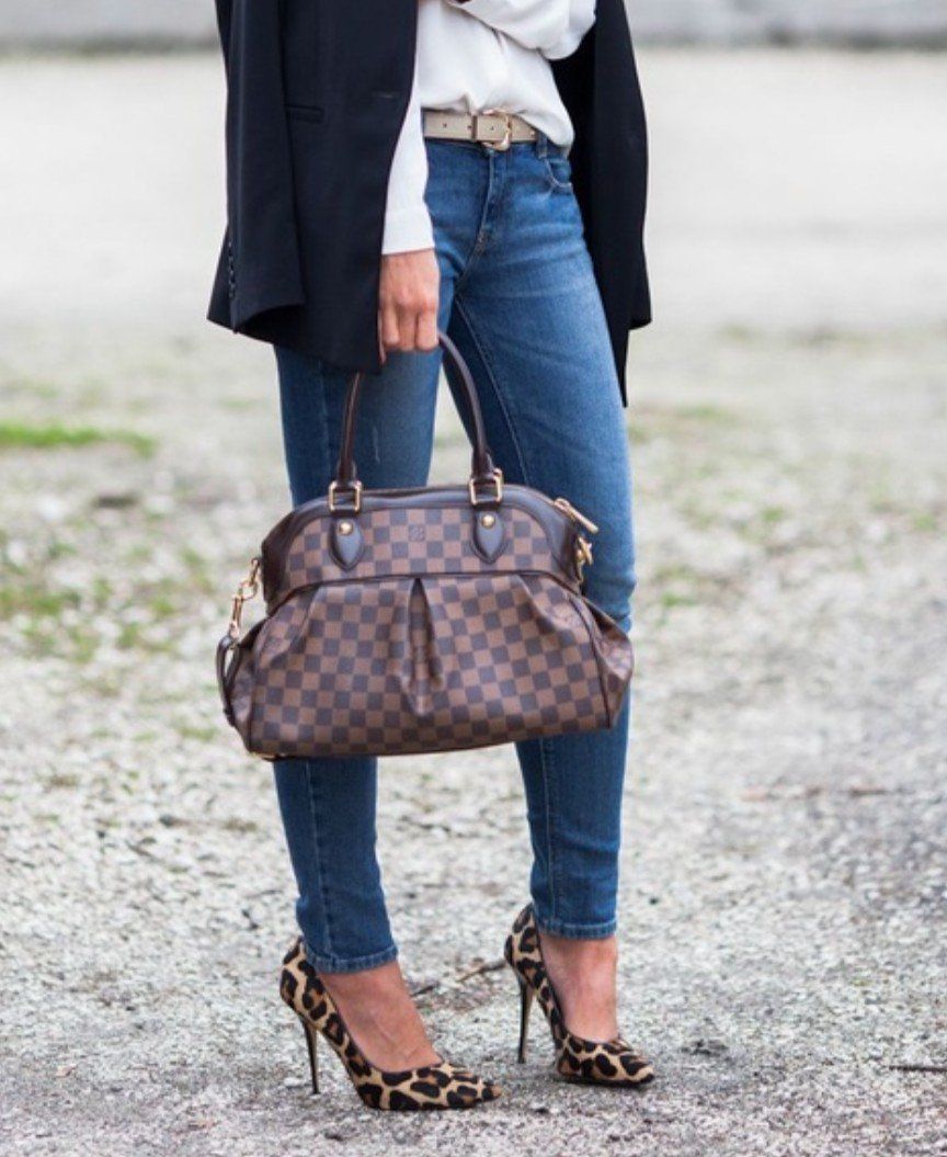 Louis Vuitton Taschen für Damen: Louis Vuitton Vintage Trevi Handbag – Gebraucht aus Morges von dhi_y2qk