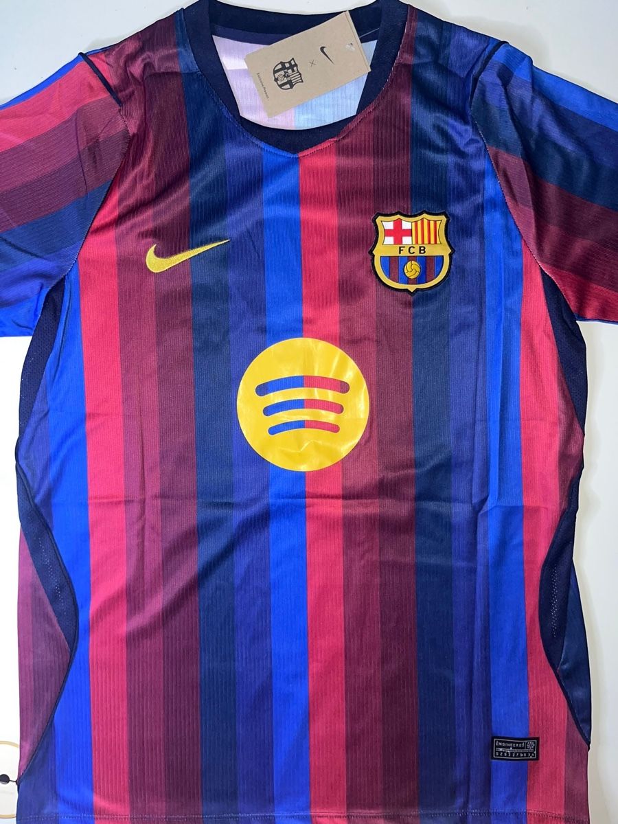 Leibchen & Hosen: Lamine Yamal Trikot – Neu und originalverpackt aus Biel/Bienne von Jrsy_pha 1