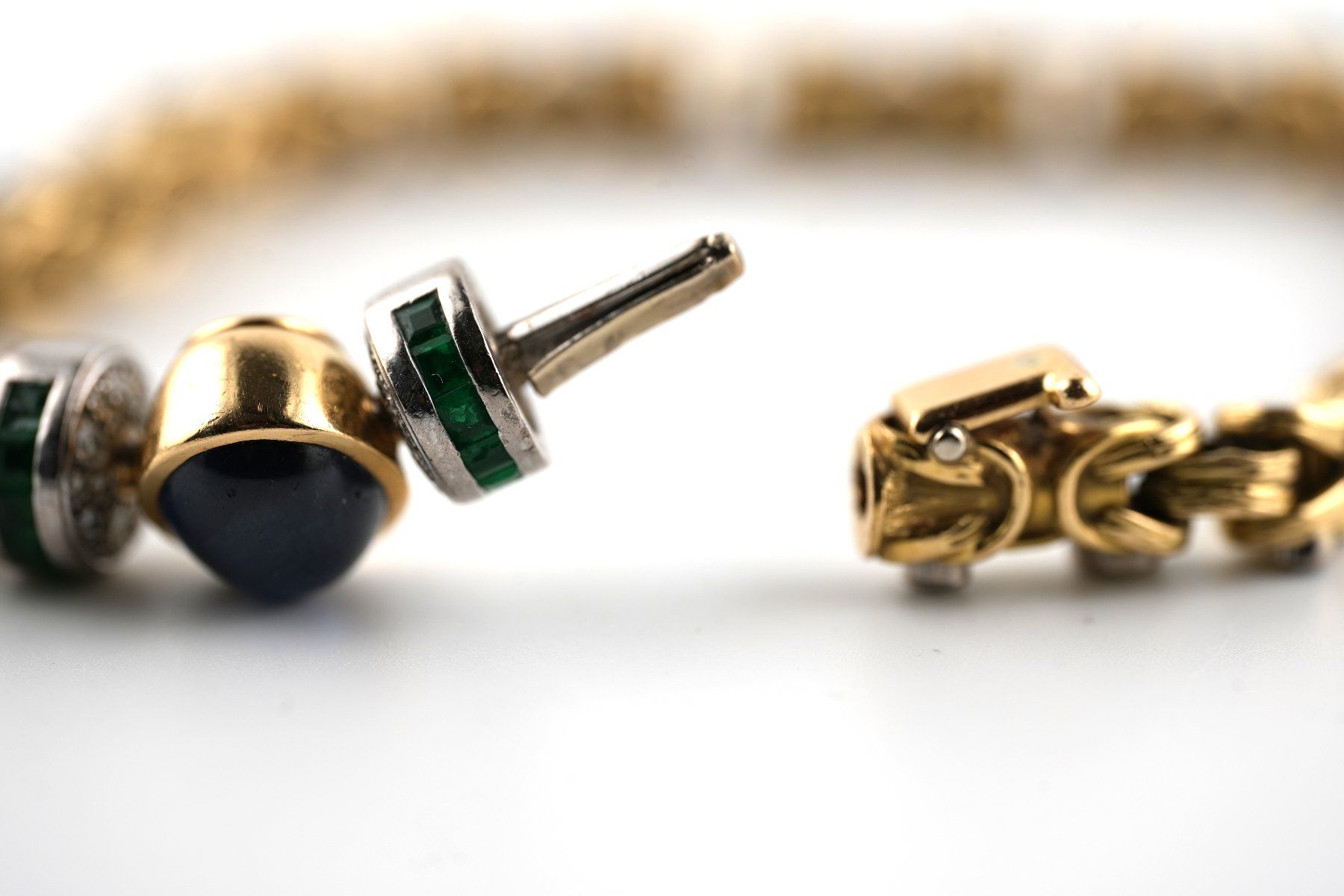 Armbänder & -reifen: Königsarmband 18K mit Steinen – Gebraucht aus Basel von Edelmetallhaus24 4