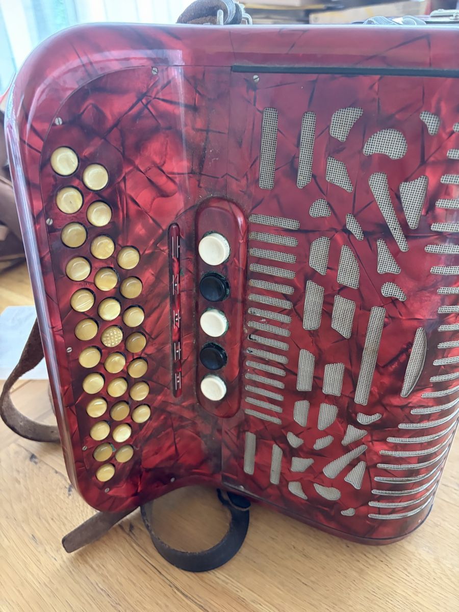 Musikinstrumente: Accordéon Hohner Norma 3 – Gebraucht aus Echallens von JAR69 3