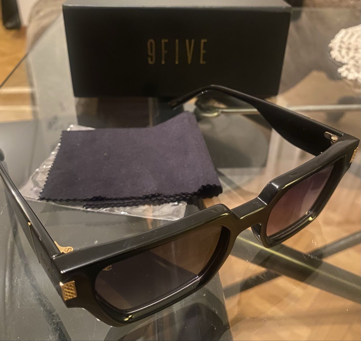 Occhiali & Lenti: LIMITED EDITION LUXURY 9Five - Tiffany Locks sunglasses – Nuovo e nell'imballaggio originale da St-Sulpice VD venduto da dan_lzz7 4