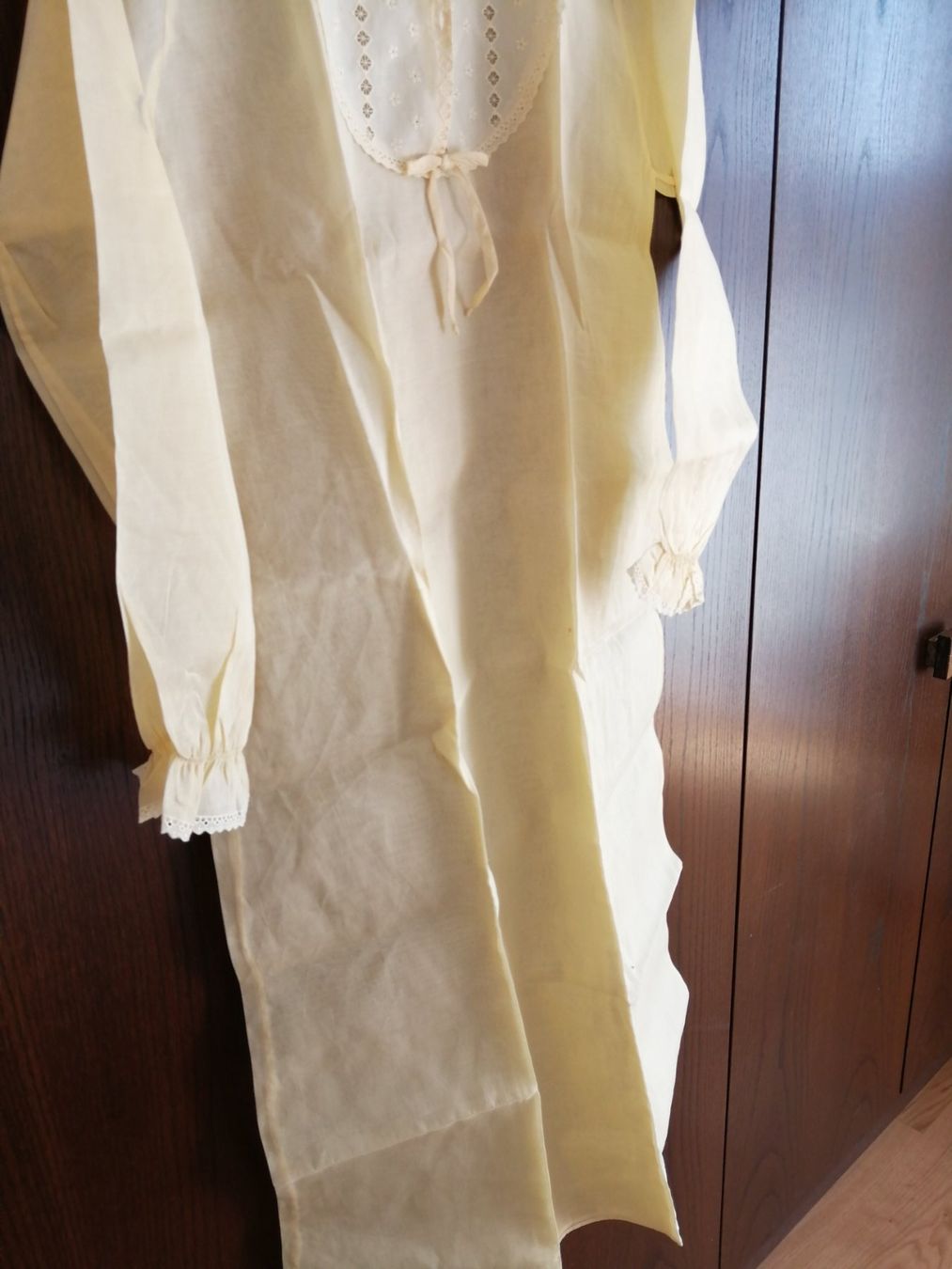 Negligees & Pyjamas: Nachthemd – Gebraucht aus Wetzikon von dan_6lrd 7