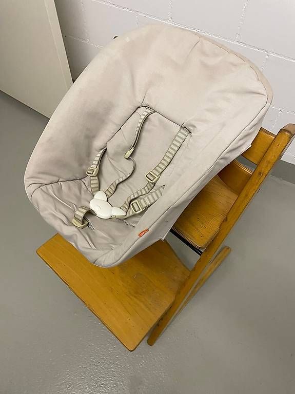 Seggioloni: STOKKE - TRIPP TRAP Newborn Babyschale – Usato da Suhr venduto da mav28