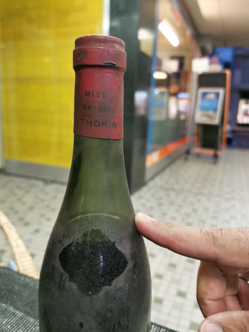Wein: NUITS SAINT GEORGES PROBABLEMENT DÉBUT ANNÉES 60 – Gebraucht aus Genève von Leboucheoreilles 6
