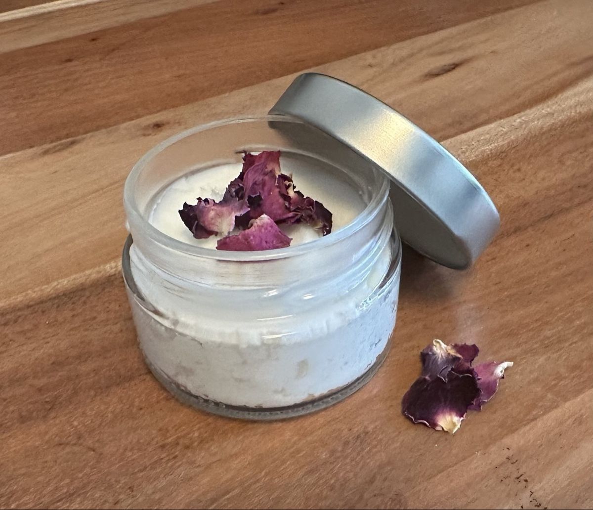 Idratazione: Rosen Gesichts- und Körpercreme – Nuovo (secondo la descrizione) da Gersau venduto da BioBody