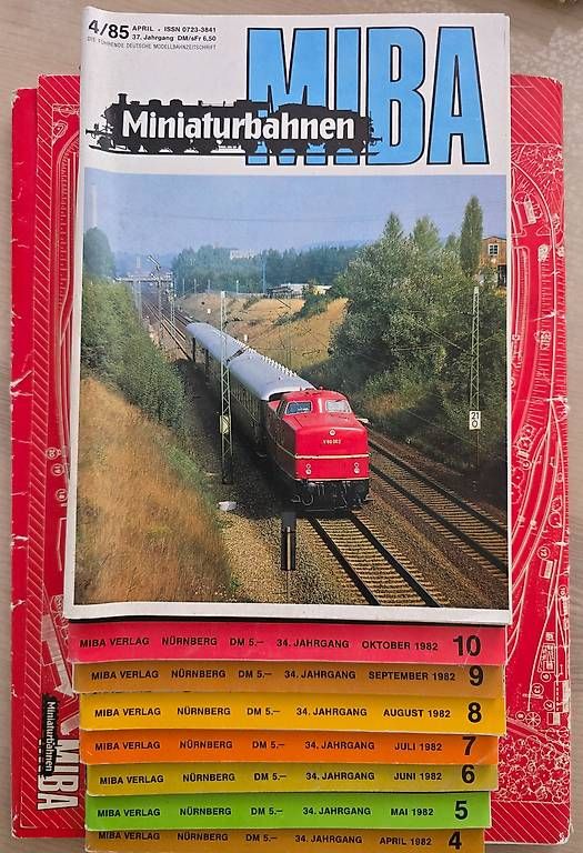 Zeitschriften & Magazine: MIBA miniaturbahnen 8x – Gebraucht aus Lignières von grisoux41