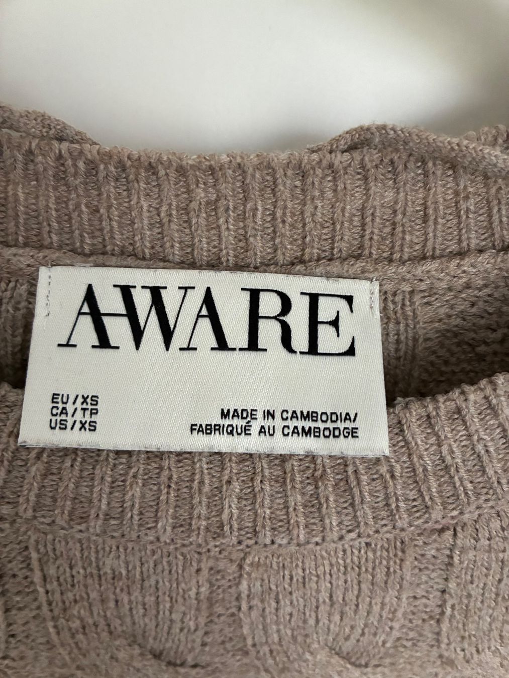 Pullover & Sweatshirts: Zopfstrick Pullover beige XS – Gebraucht aus Pfungen von 17j_5zgy 2