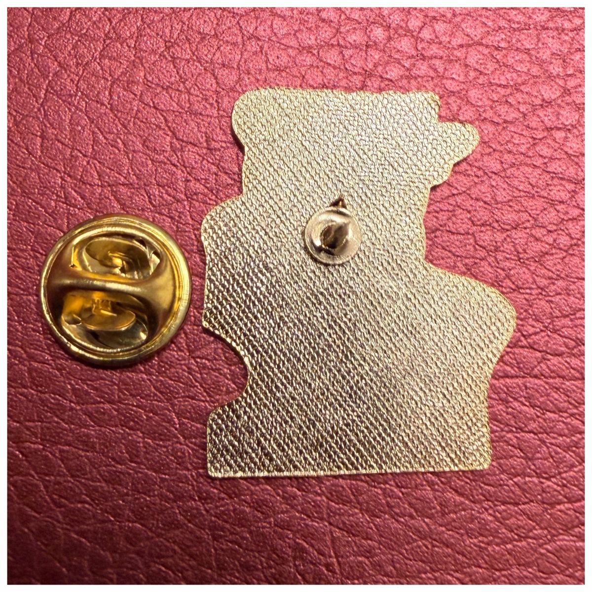 Placchette & Badge: Coop Zürich Pin - Trauben – Nuovo (secondo la descrizione) da Schlieren venduto da RoPue 1