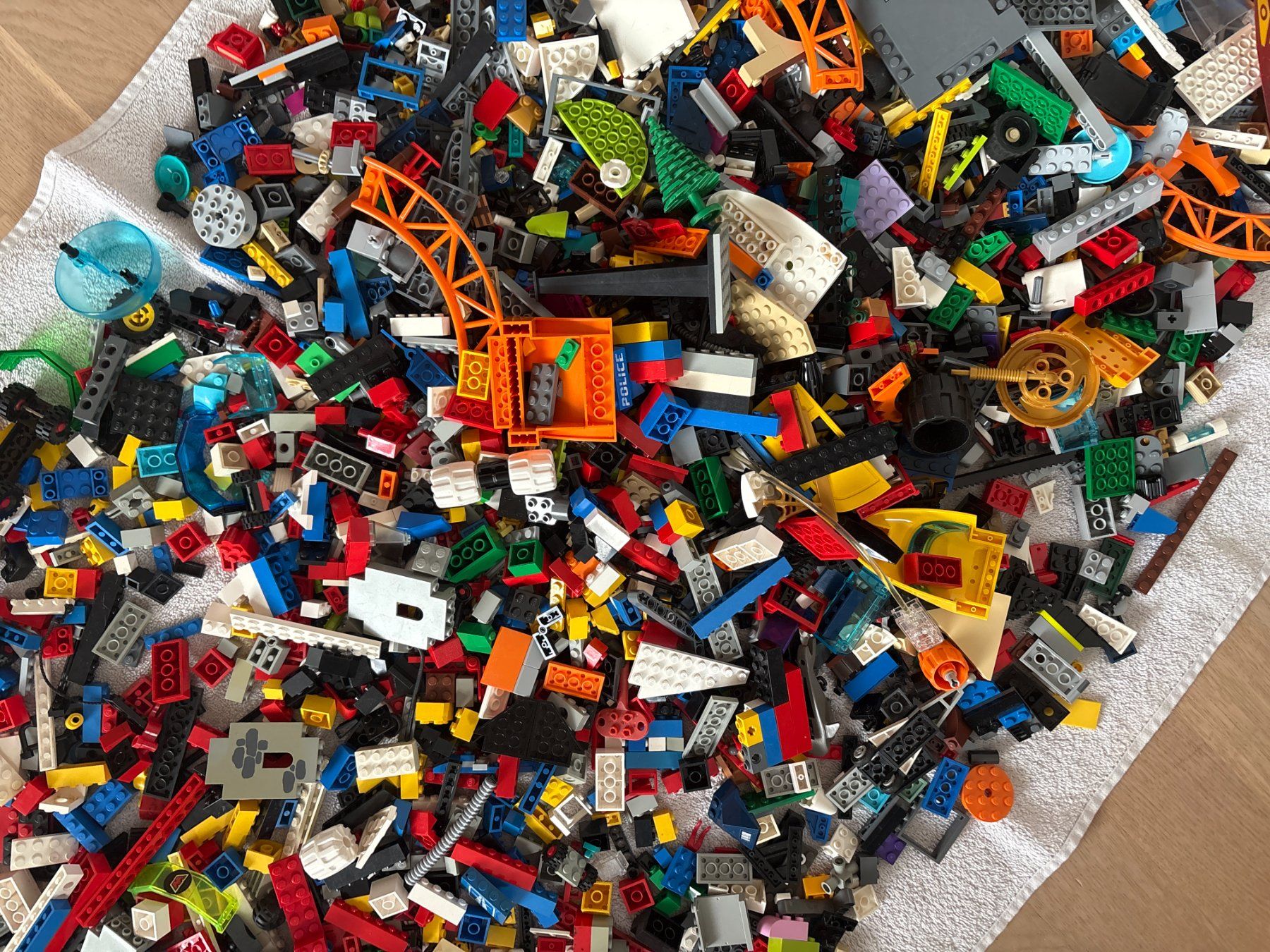 Lego Baukästen: 3kg Lego mit Burgteilen – Gebraucht aus Elgg von Jo_Naj 2