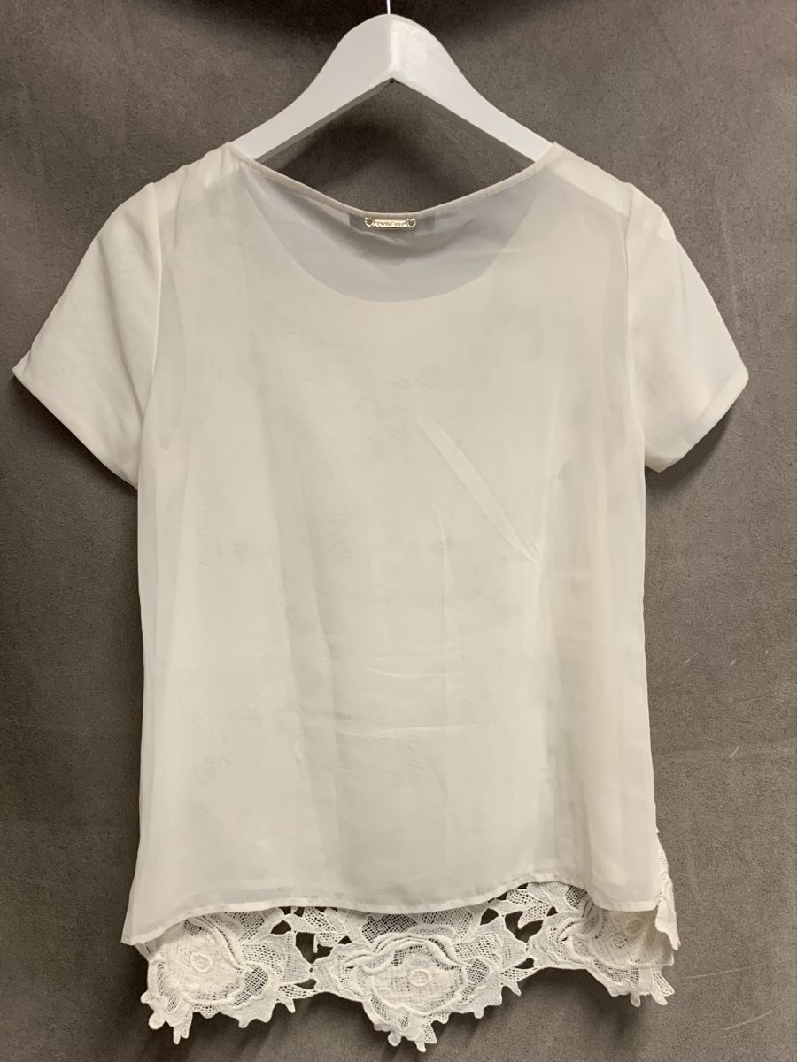 Twinset Camicette: Spitze top com Twinset. Simona Barberi S – Usato da Unterseen venduto da jpowers1971 2