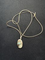 Chrysokollanhänger, Cabochon, 22.50ct, 18.2x31.2 mm