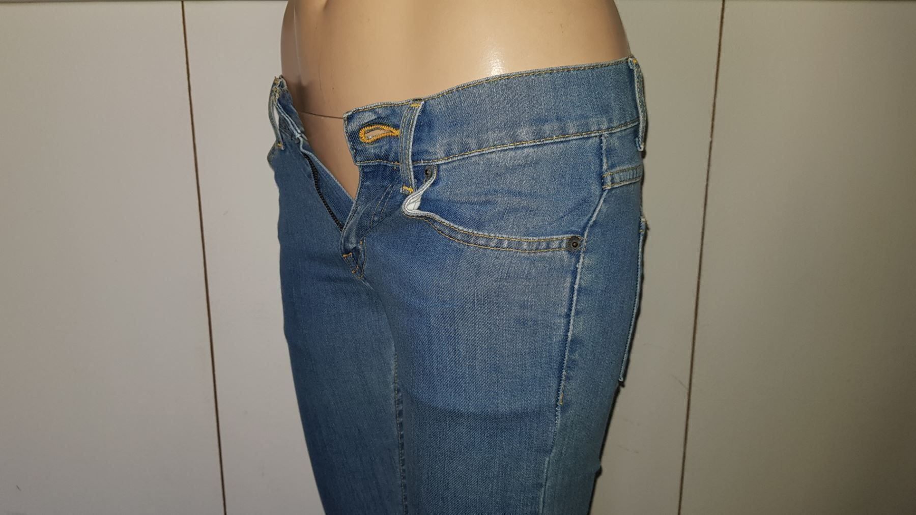 Jeans: Jeans HËLLS BËLLS taille 26 – Usato da Cossonay-ville venduto da Super-Price-Quality 6