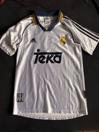 Real Madrid originales Adidas Replica des 1999 Trikots