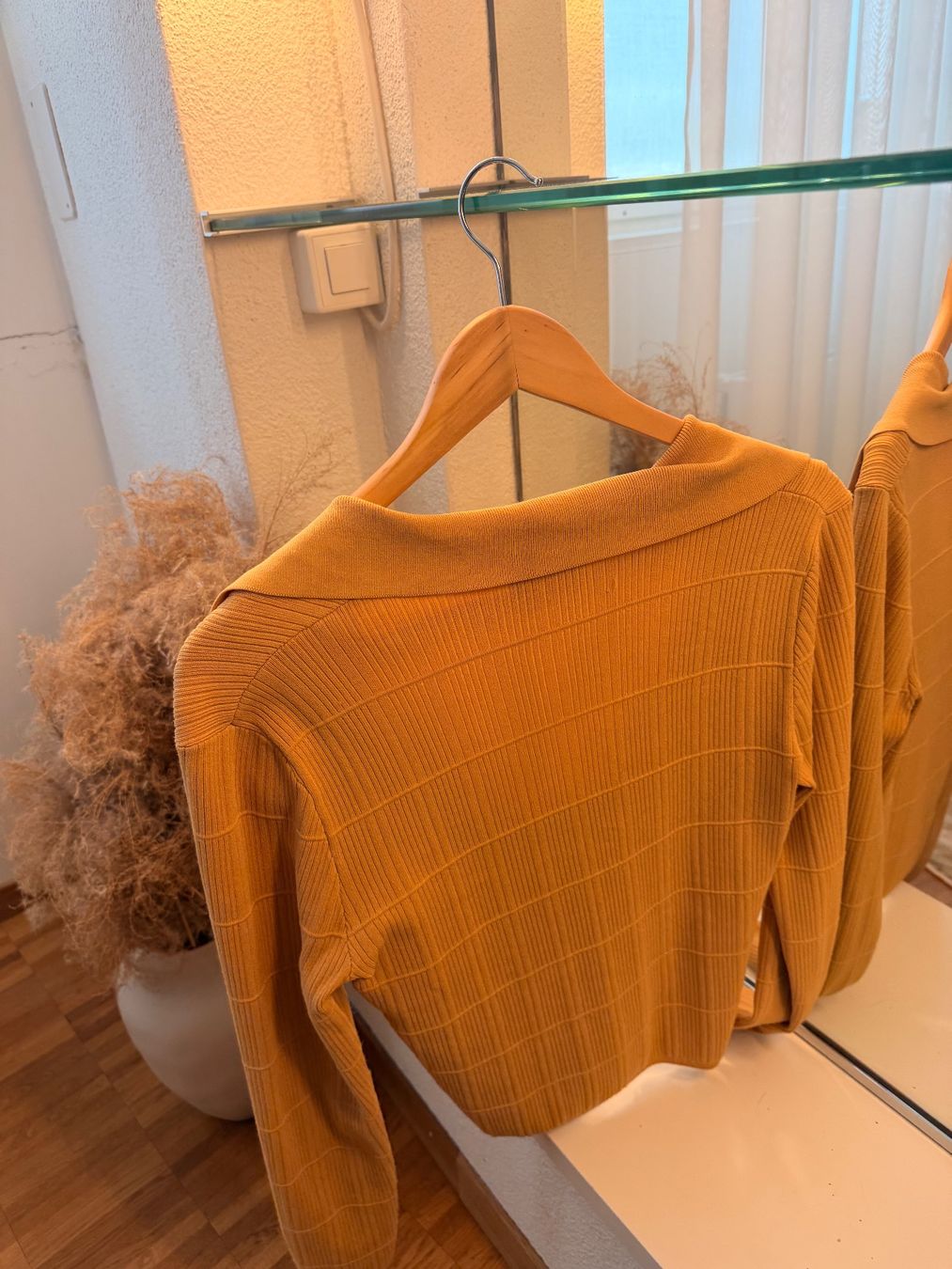 Pulls & Sweat-shirts: Sandro Cardigan Xs Gelb – D'occasion à Zug par ang_9cl8 2
