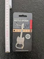 Flaschenöffner Gitarre  Schlüsselanhänger (Kikkerland, neu)