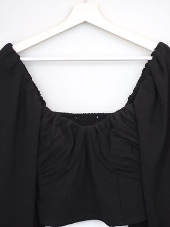 Schwarzes Top mit Puffärmeln Gr. S Zara