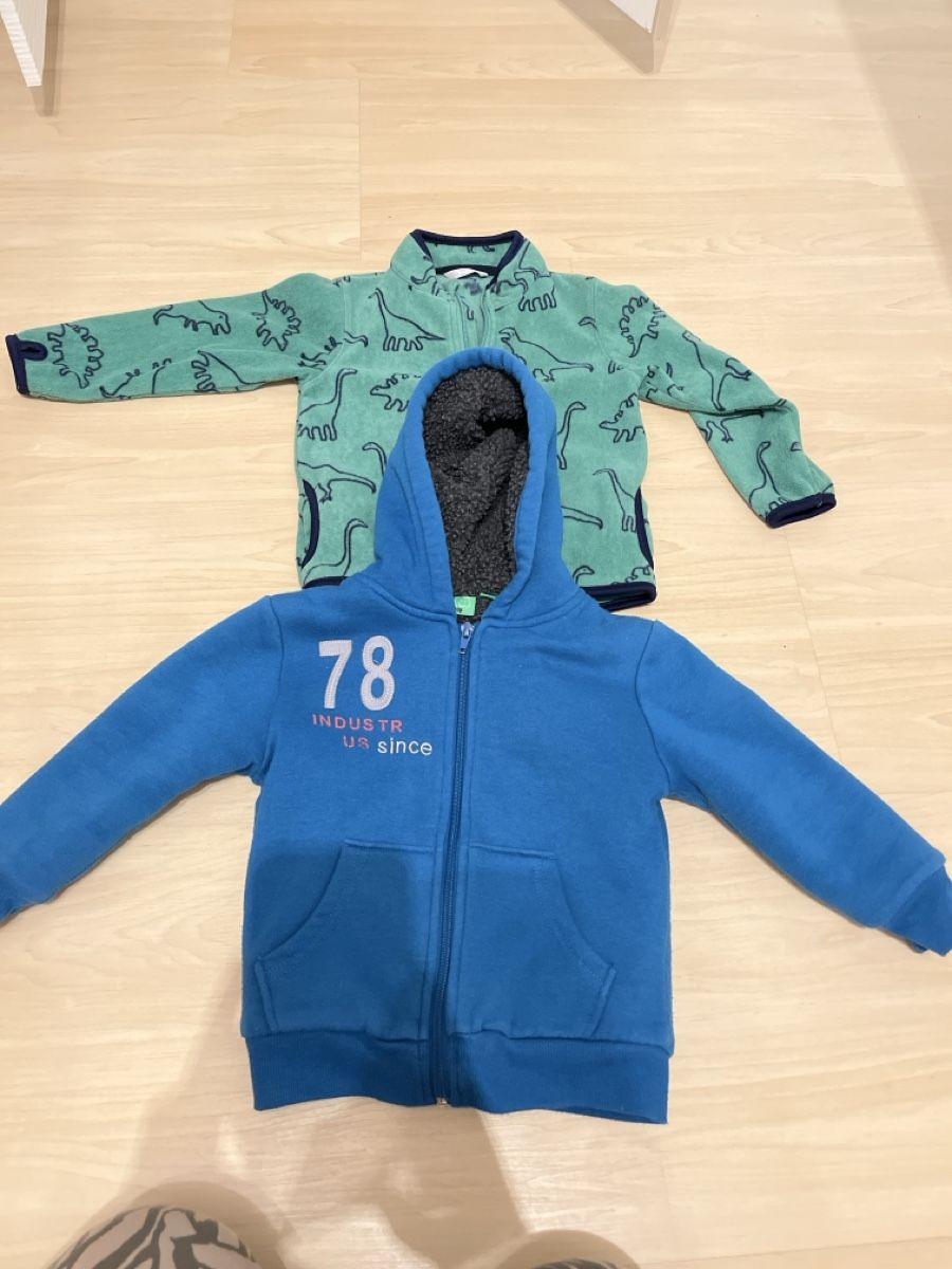 Lotti & Set di vestiti: Jäggli – Usato da Herznach venduto da Leimsa
