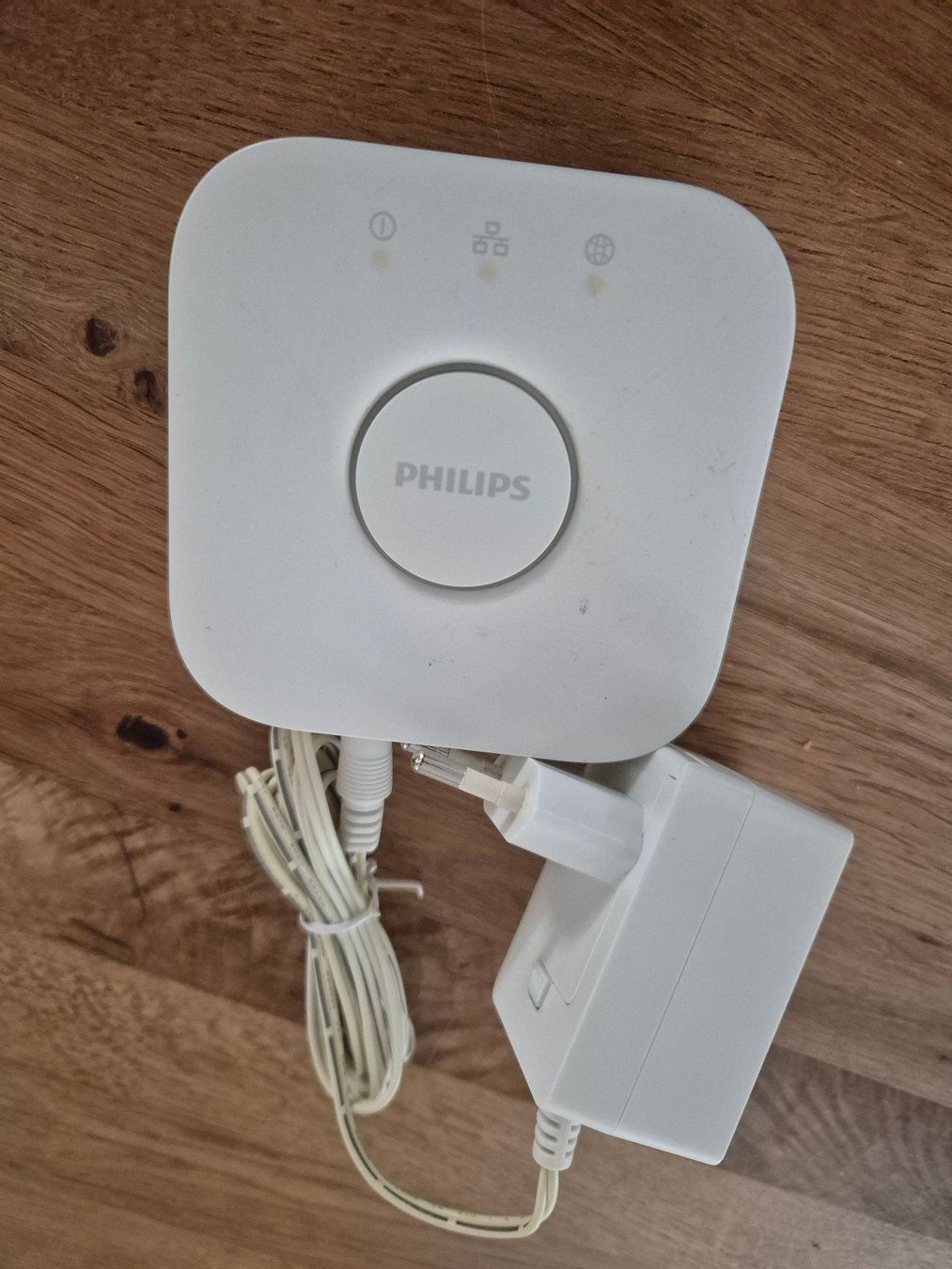 Philips Lampen: Philips HUE Bridge mit LED-Leuchtmittel (Set) – Gebraucht aus Uerkheim von Samia07 2