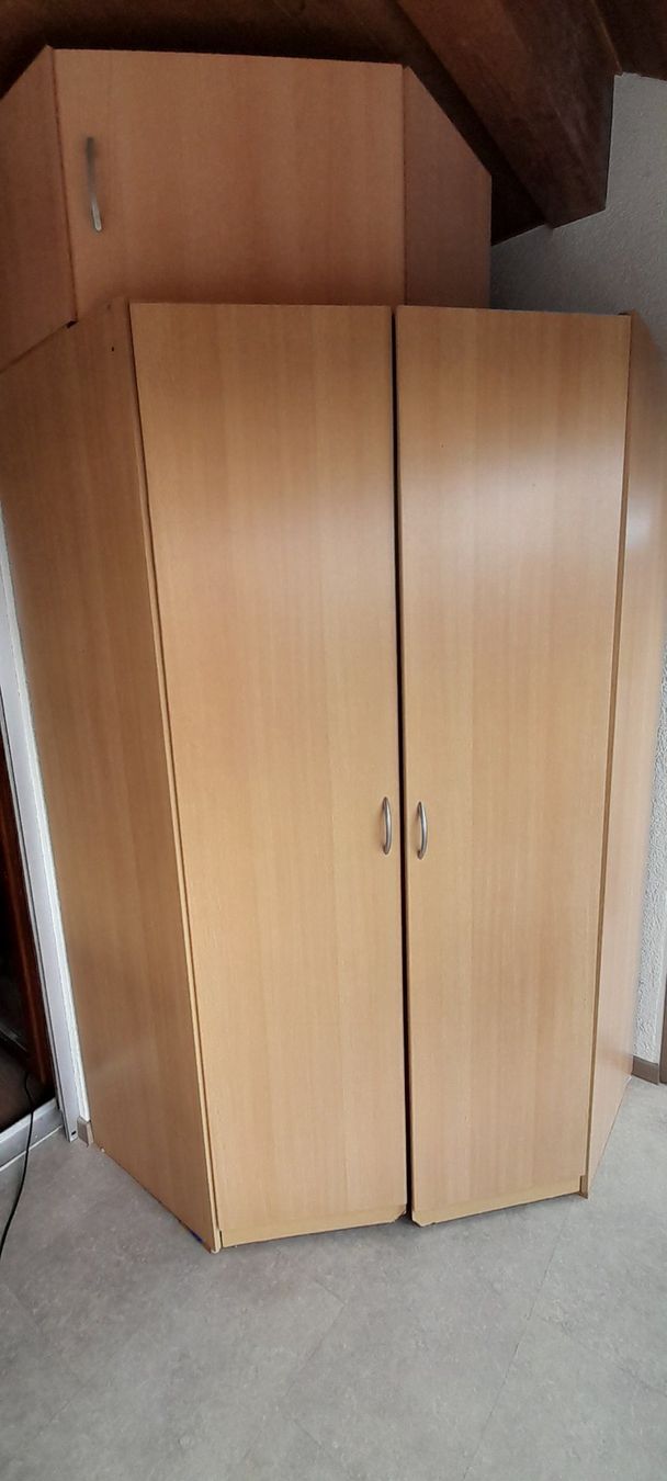 Schränke: Eckkasten / Eckschrank – Gebraucht aus Magden von stolzfamily