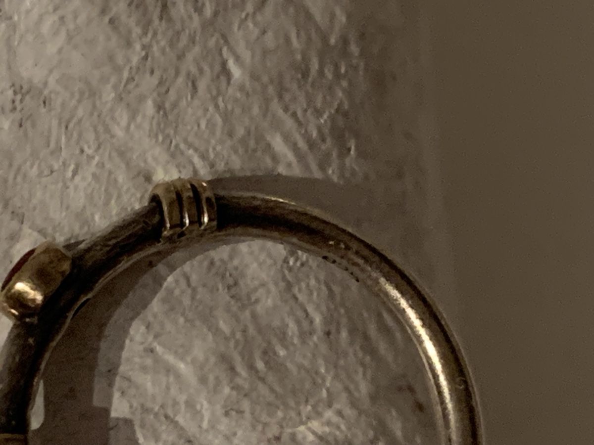Bagues: Antiker Ring 925 Silber mit rotem Stein – D'occasion à Nunningen par mochflo 2