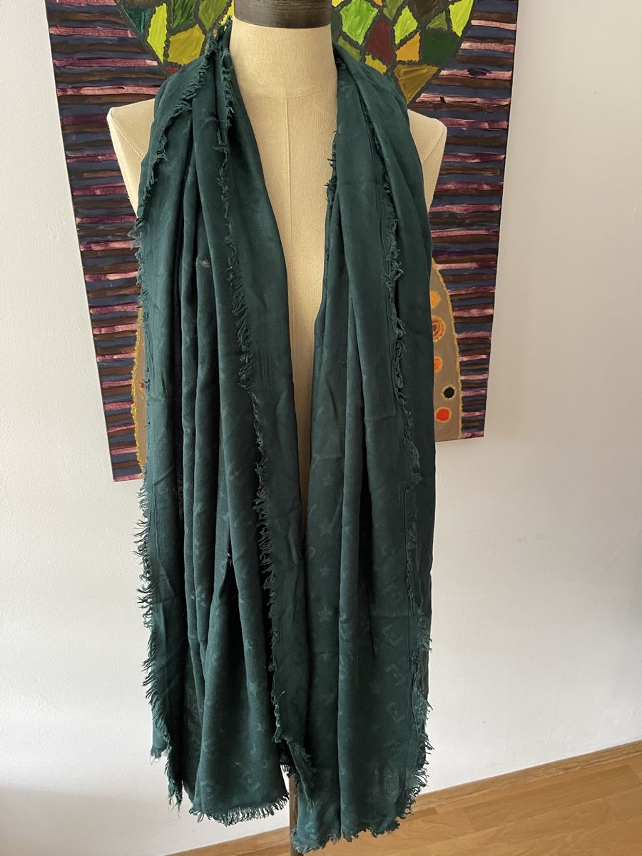 Liu Jo Foulard & Sciarpe: LIU • JO Schal – Usato da Stallikon venduto da BaumArt 1