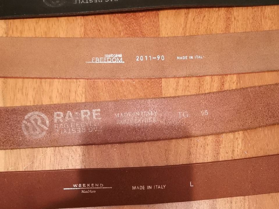 Gürtel: 6 ceintures de marque, cuir, 90. 95 cms. Valeur plus de 1000 – Neu (gemäss Beschreibung) aus Aïre von charelgva 2