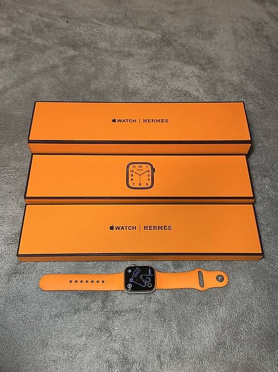 Smartwatch: Hermes Applewatch – Usato da Zürich venduto da Thomas_Rado