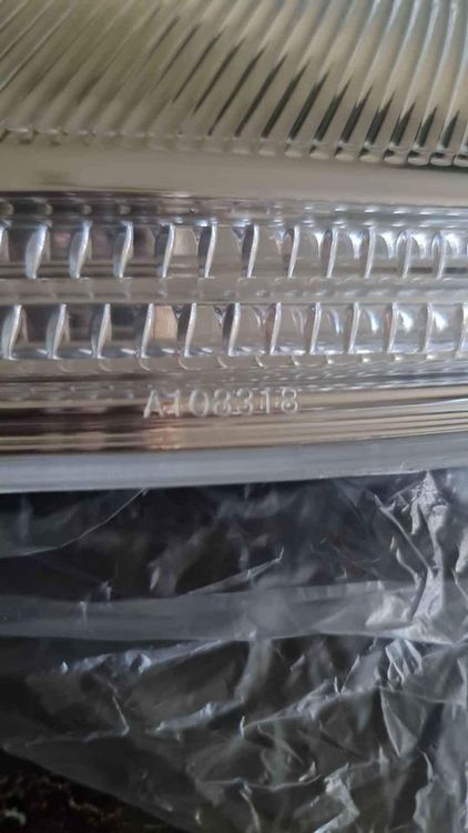 Mercedes-Benz Tutti pezzi di ricambio auto: Türspiegel Blinker für Mercedes W204 L+R A108318 – Nuovo e nell'imballaggio originale da Künten venduto da ril_l27v 3