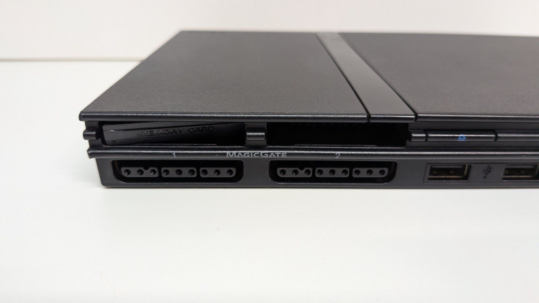 Sony Console: PlayStation 2 Slim DEFEKT – Difettoso da Menziken venduto da mame18 1