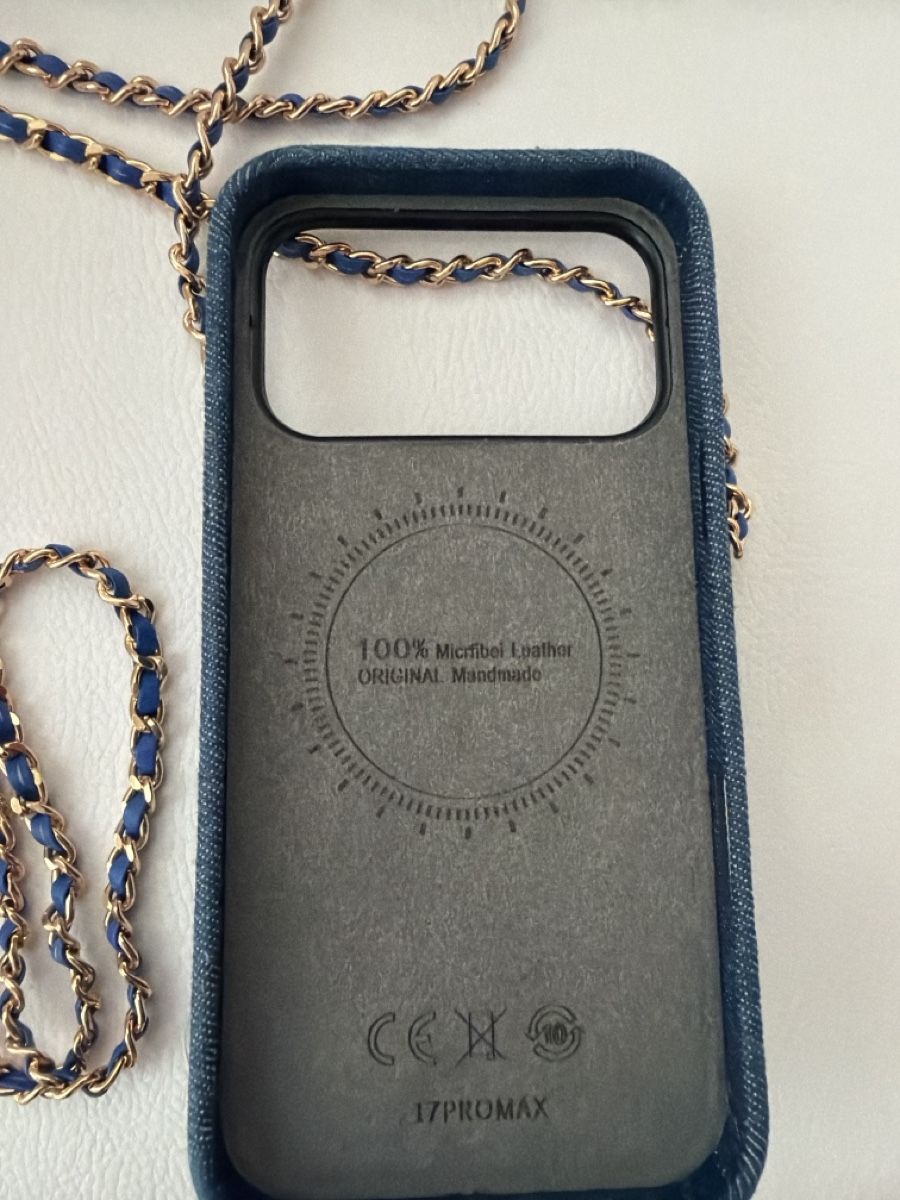 Handys / Smartphones: Handyhuülle Jean 17 pro max – Neu und originalverpackt aus Wollerau von Rau08 1