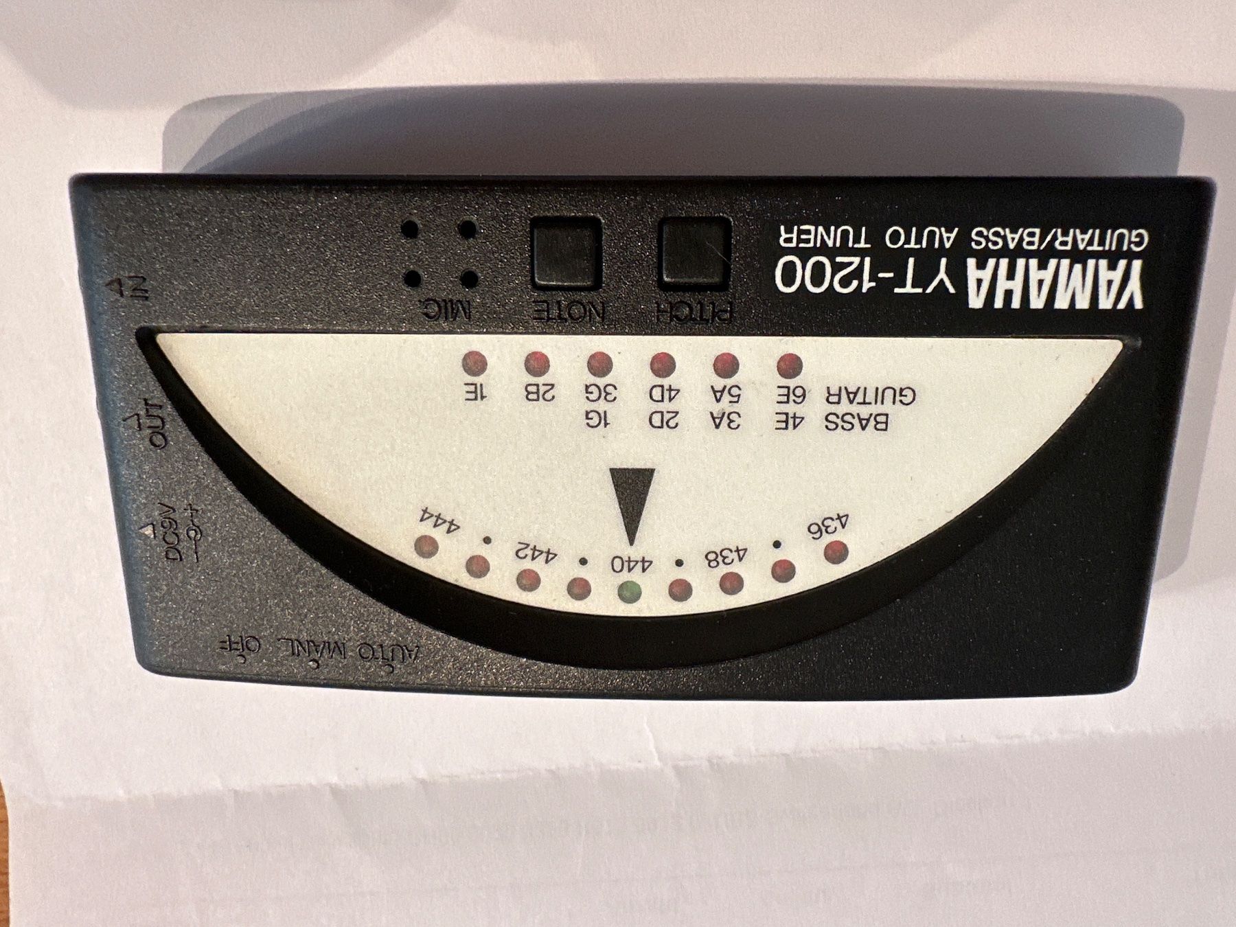 Yamaha Strumenti musicali: Gitarre auto Tuner Yamaha – Usato da Suhr venduto da Maxmusic2308