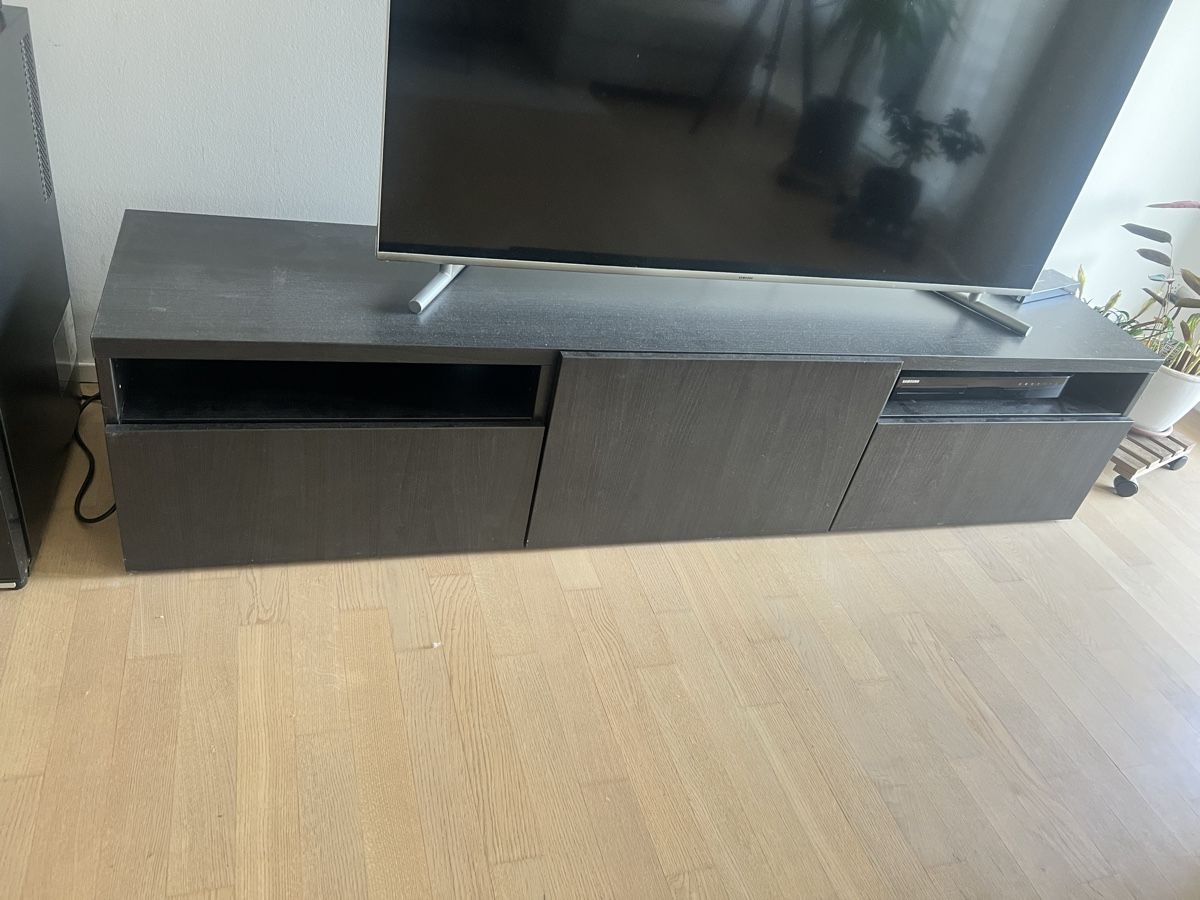 Ikea Mobili TV: Lowboard dunkelgrau mit Türen und Schubladen gute Zustand – Usato da Islikon venduto da bia_7l8s 2