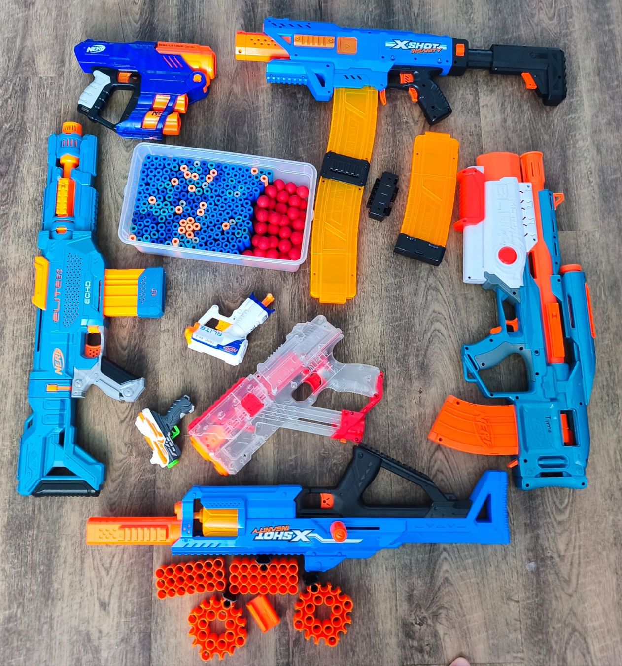 Giocattoli: Nerf und X-Shot-Set inkl. Munition – Usato da Wolfwil venduto da DivePete